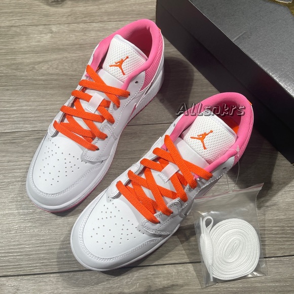 Air Jordan 1 Low Pink Orange White GS - Picture 7 of 9
